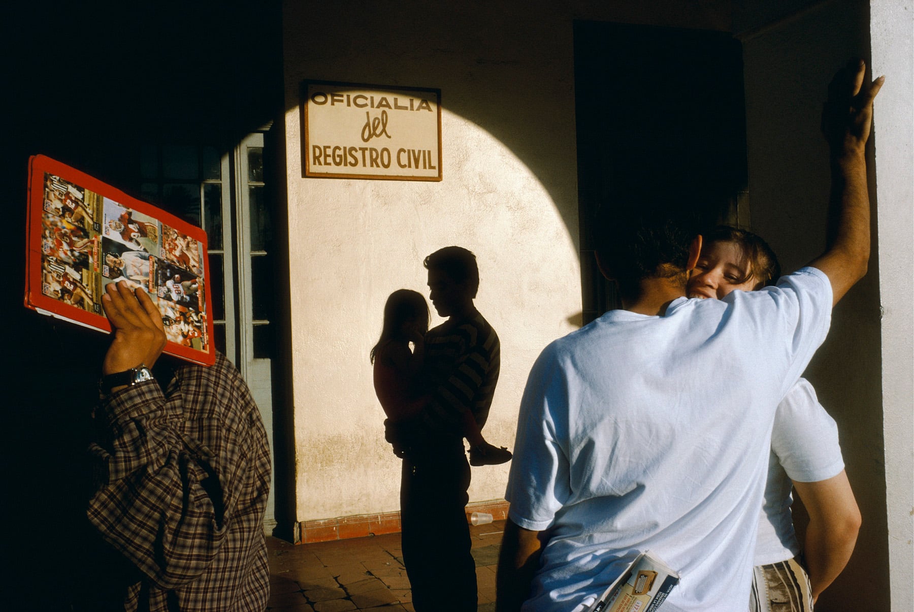 Alex Webb La Calle Errand and Epiphany